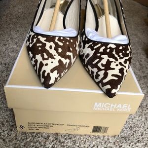 MICHAEL Michael Kors Flex Kitten Pump 9